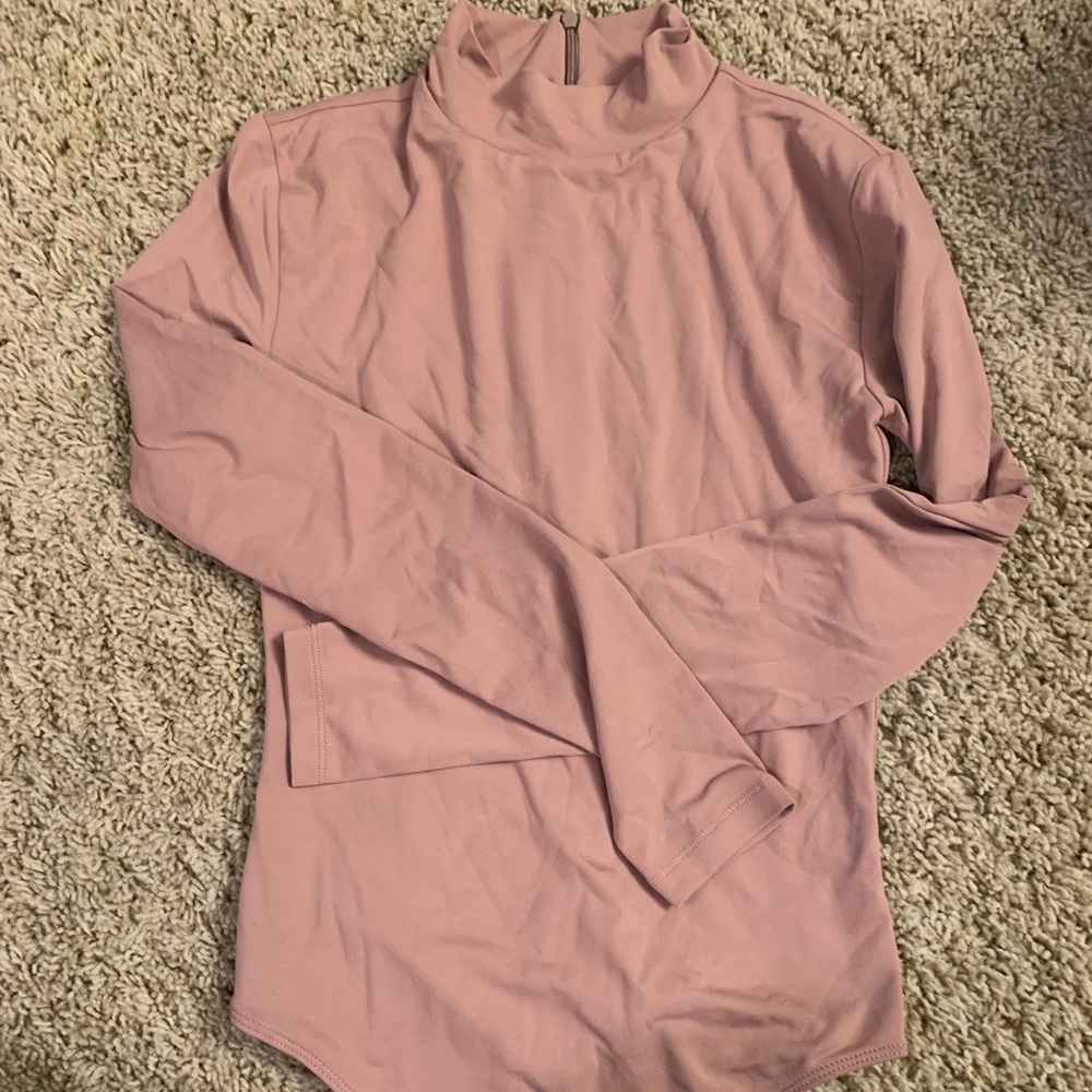 Aritiza bodysuit - never wore